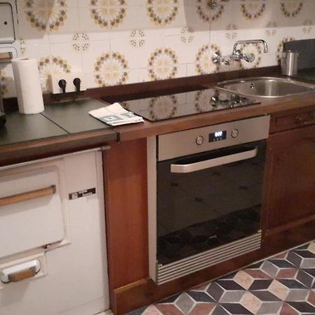 Casa Con Piscina Y Barbacoa Villa Freixido Eksteriør billede