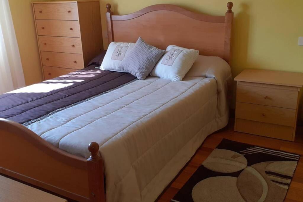 Casa Con Piscina Y Barbacoa Villa Freixido Eksteriør billede