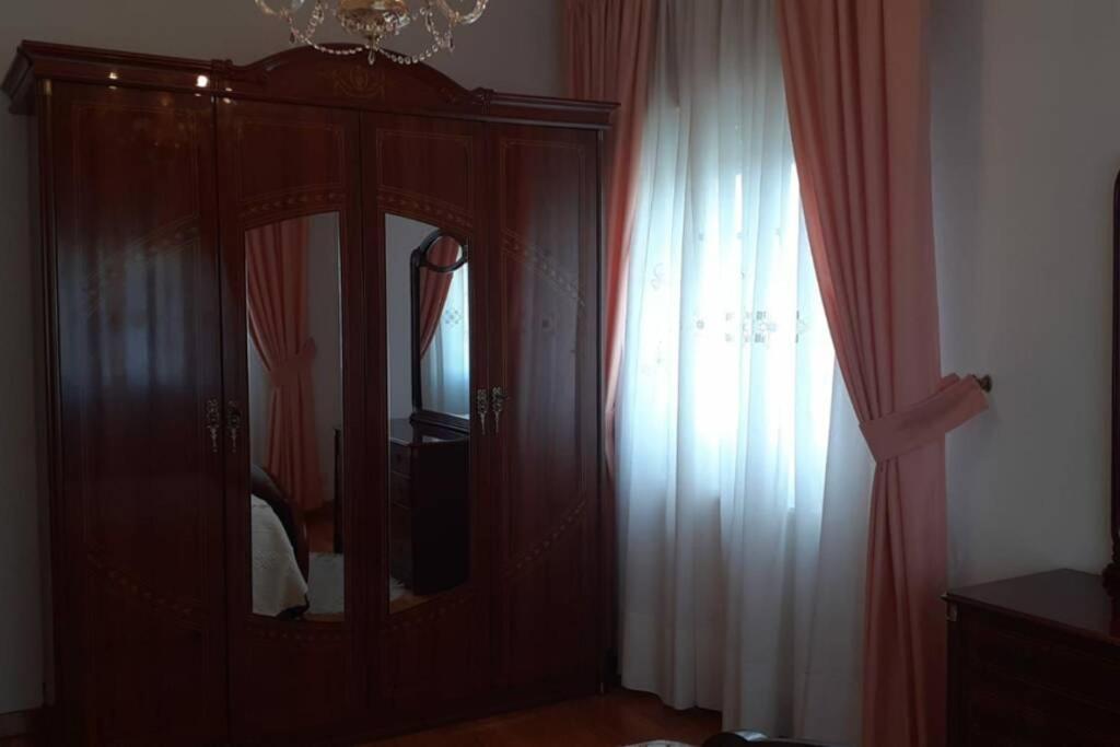 Casa Con Piscina Y Barbacoa Villa Freixido Eksteriør billede