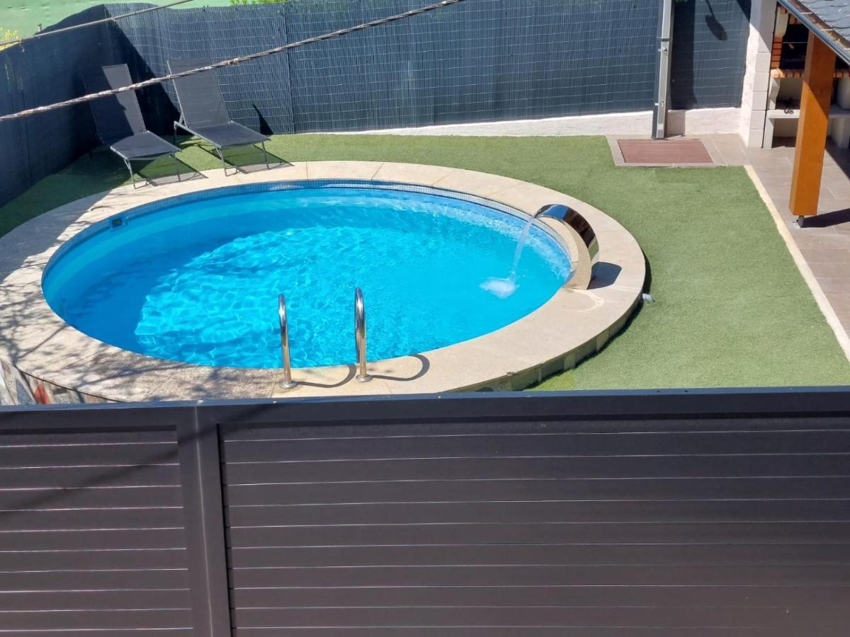 Casa Con Piscina Y Barbacoa Villa Freixido Eksteriør billede