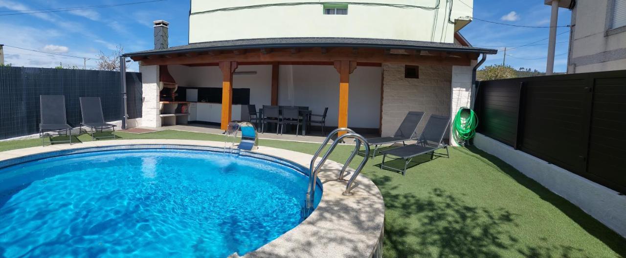 Casa Con Piscina Y Barbacoa Villa Freixido Eksteriør billede